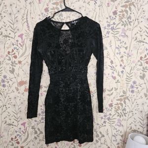 LULUS XS Black Dress